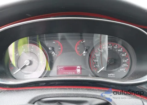 2016 Dodge Dart Sxt Sport z USA, uszkodzony, nr VIN 1C3CDFFA0GD820218